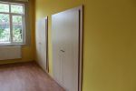 051.JPG